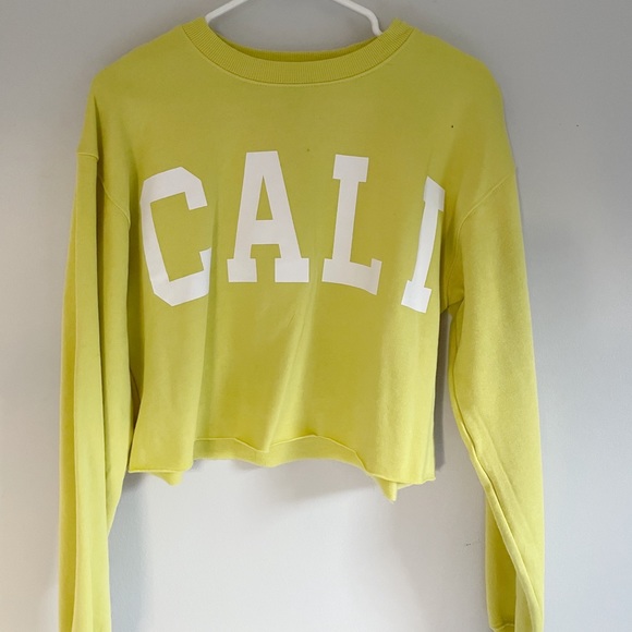 CALI Cropped Long Sleeve - Picture 1 of 1